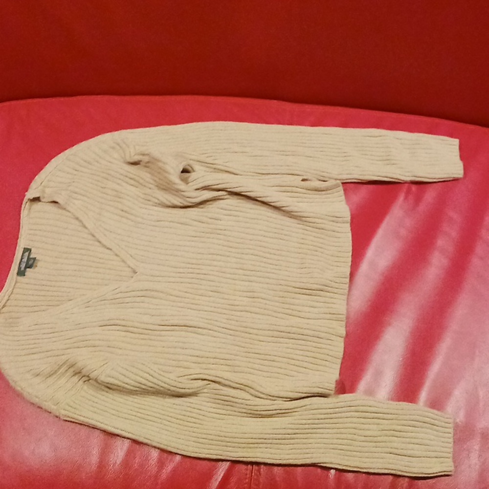 Wild Flower brand mid rise sweater